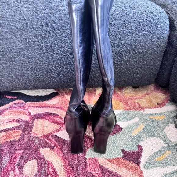 Black leather western block heeled knee high boots. Size 38 - Picture 5 of 6